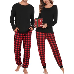 SWOMOG Christmas Pajamas Set for Couples Long Sleeve Sleepwear Women & Men Matching Pjs Set Loungewear Set(Z – Black – Solid Top)