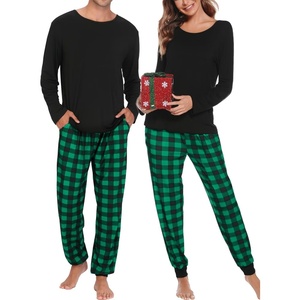 SWOMOG Christmas Pajamas Set for Couples Long Sleeve Sleepwear Women & Men Matching Pjs Set Loungewear Set(Z – Green – Solid Top)